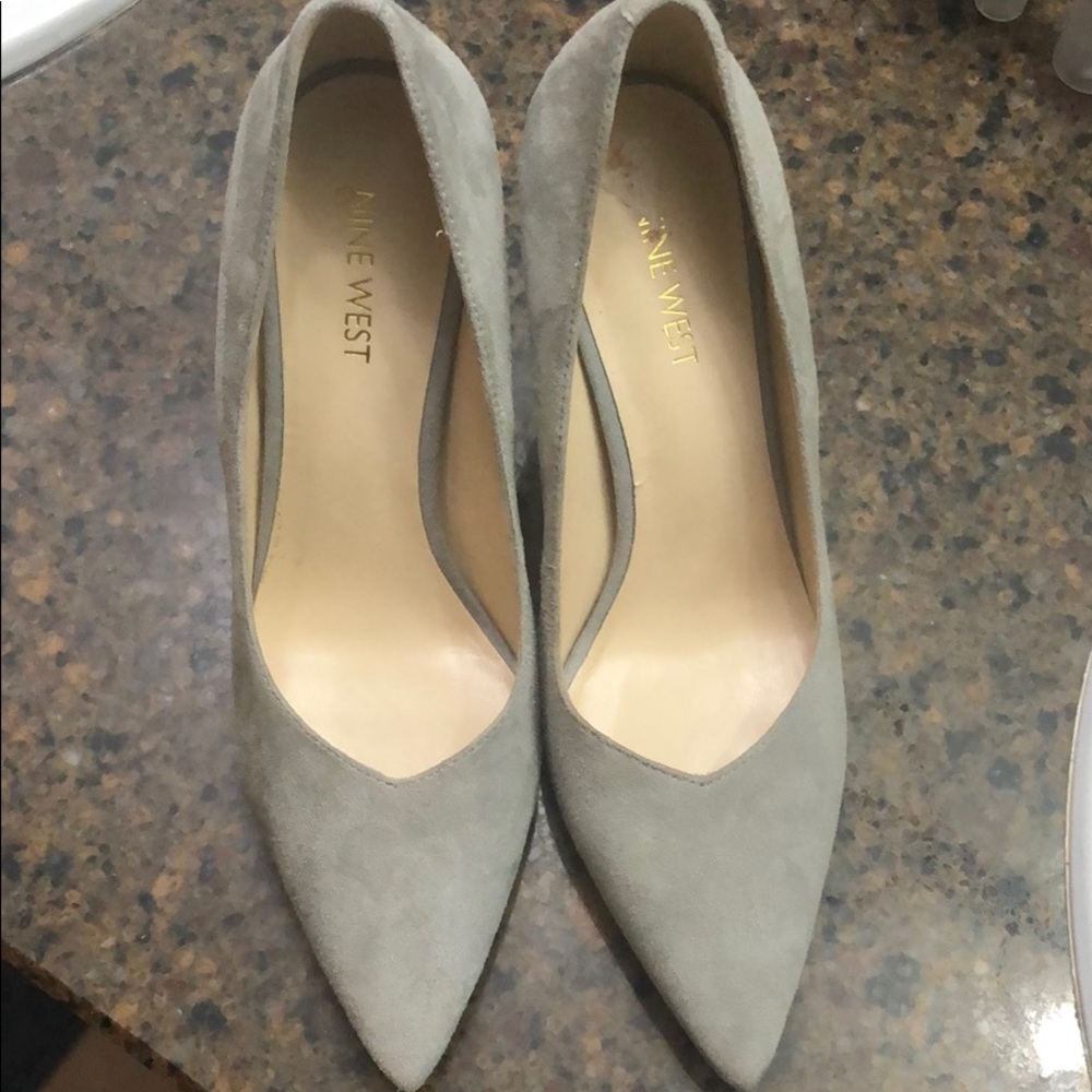 Nine West pumps